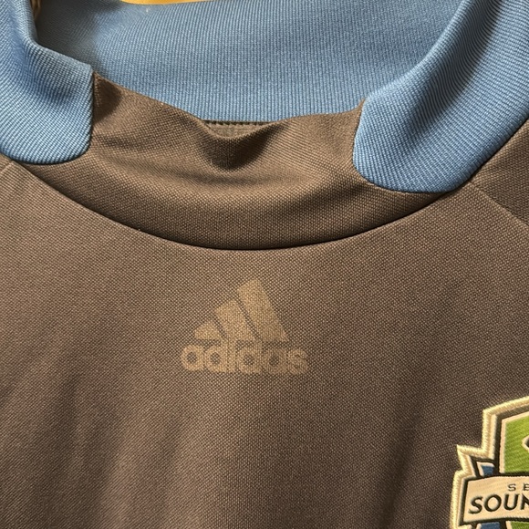 Seattle Sounders Pullover - Picture 3 of 4